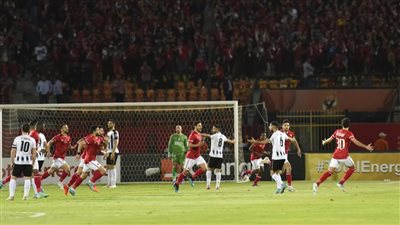 فوز ساحق للأهلي برباعية أمام وفاق سطيف.. وأحد الجماهير: شخصية البطل بتظهر في الأوقات الصعبة | بث مباشر