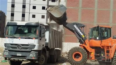 في يوم واحد.. رفع 120 طن مخلفات وقمامة بشوارع بني سويف 