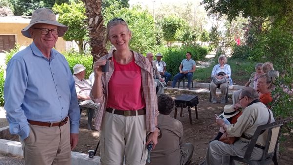 وفود سياحية تزور