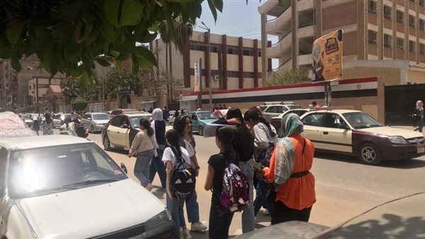 امتحانات نهاية العام