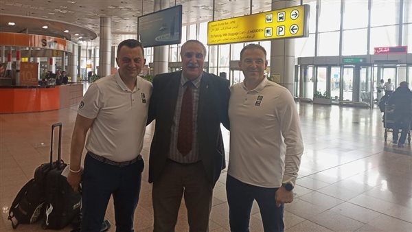 طاقم تحكيم دوري سوبر