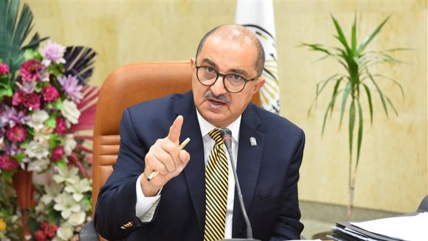 رئيس جامعة أسيوط