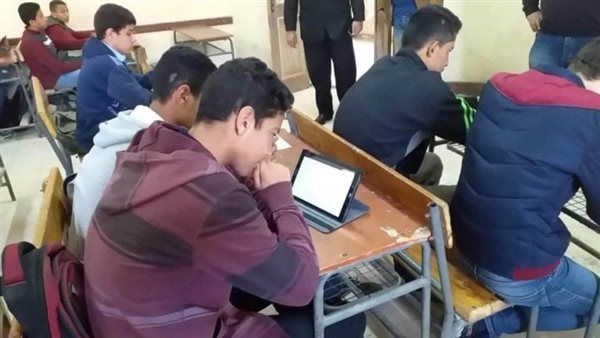 طلاب-ارشيفية 