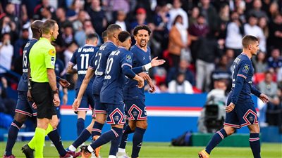 التعادل الإيجابي يحسم مباراة باريس سان جيرمان وتروا في الدوري الفرنسي