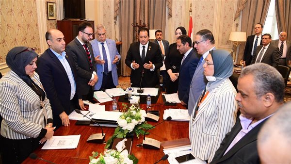 جانب من اجتماع نقل