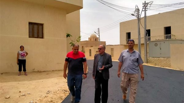 رصف الطريق المؤدي