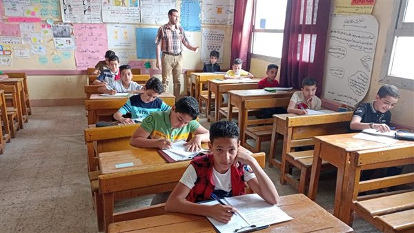 امتحانات الفصل الدراسي