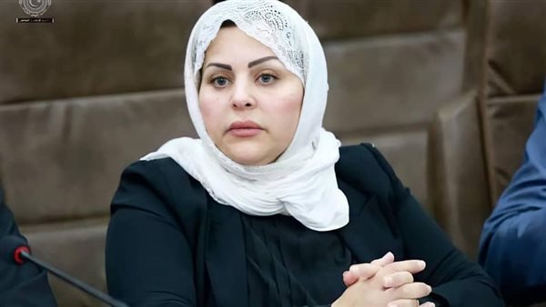 انتصار عبود وزيرة