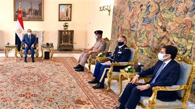 قائد المنطقة المركزية الأمريكية يؤكد أن مصر أولى محطات زياراته الخارجية في المنطقة منذ توليه منصبه