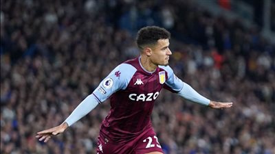 اللاعب أبدى موافقة.. الدحيل القطري يرغب في ضم كوتينيو من أستون فيلا