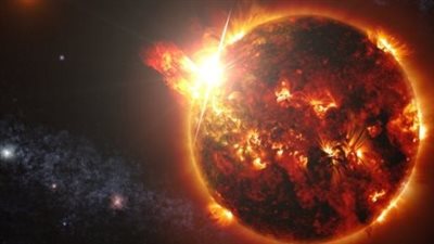 علماء يحذرون: ثوران شمسي نهاية الأسبوع يهدد كوكب الأرض