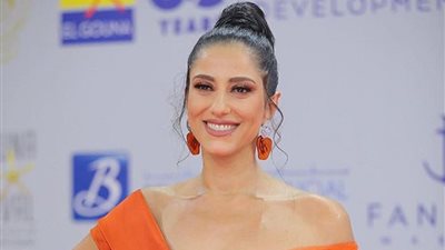 حنان مطاوع ترد على رحمة أحمد بعد إشادتها بها 