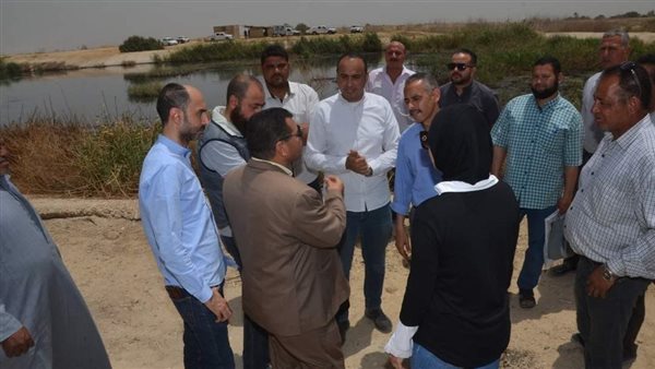 أعضاء اللجنة اثناء