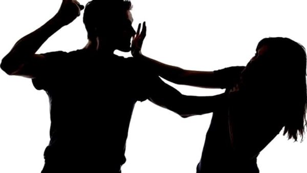 مشاجرة شخص وزوجته