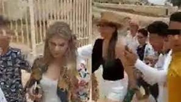 التحرش بسياح الهرم