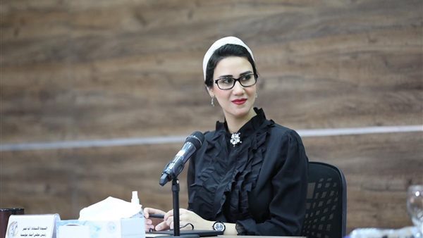 آية عمر رئيس مجلس