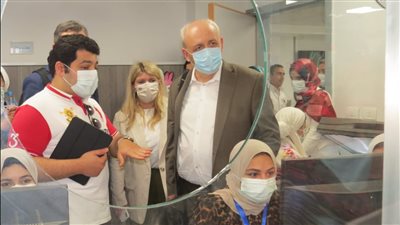 وفد البنك الدولي يزور منشآت هيئة الرعاية الصحية ببورسعيد   