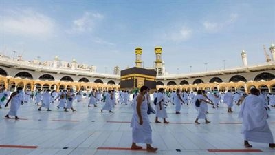 هل ترتفع أسعار الحج السياحي عند زيادة سعر الريال السعودي؟