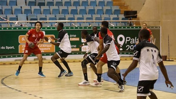 يد الأهلي يفوز على