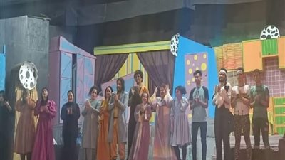 مسرح شركة مصر للغزل يستضيف العرض المسرحي 
