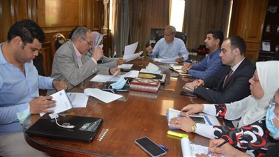 محافظ القليوبية: ضرورة القضاء على أي تعديات في المهد ومعاقبة المقصرين