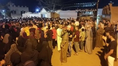 تشييع جثمان طالب ثانوي بالغربية تخلص من حياته بسبب تنمر زملائه | بث مباشر 