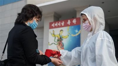 بعد تسجيل أول حالة وفاة بـ كورونا.. خبراء يحذرون: أزمة اقتصادية قد تحدث في كوريا الشمالية