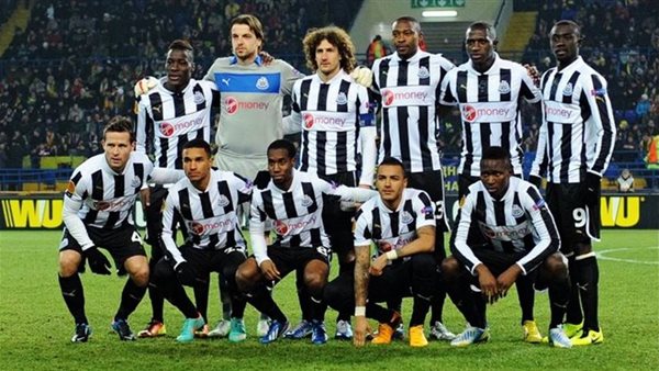 فريق نادي نيوكاسل