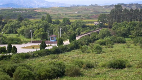 جانب من المنطقة المنزوعة