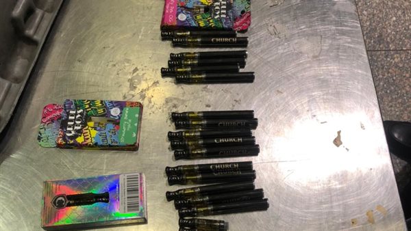 ضبط تهريب سجائر الإلكترونية