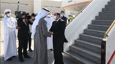 السيسي يعود إلى أرض الوطن بعد زيارة دولة الامارات العربية المتحدة