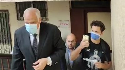 محافظ الجيزة يتفقد لجان امتحانات الشهادة الإعدادية في أول أيام الامتحانات | بث مباشر