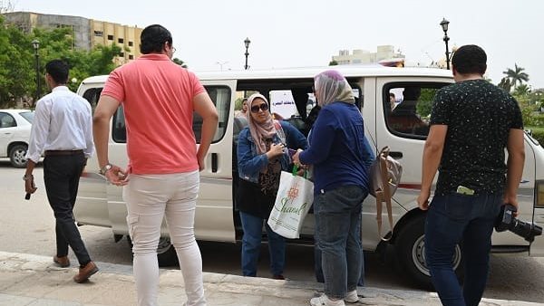 استقبال الوفود المشاركة