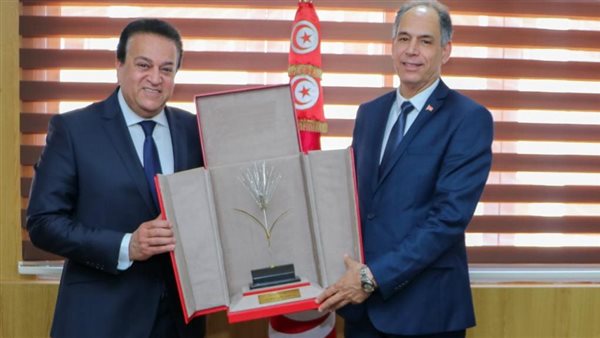  وزير التعليم العالي