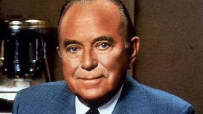 في ذكرى تأسيس ماكدونالدز.. قصة كروك من بائع أكواب لصاحب أكبر مطاعم بالعالم