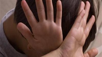 بلاغ يتهم عاملا بالتعدي جنسيًا على طفل من ذوي الهمم بالمنوفية