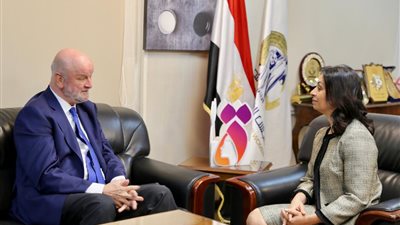 مايا مرسي تستقبل السفير الإسباني لبحث التعاون وتبادل الخبرات لخدمة المرأة