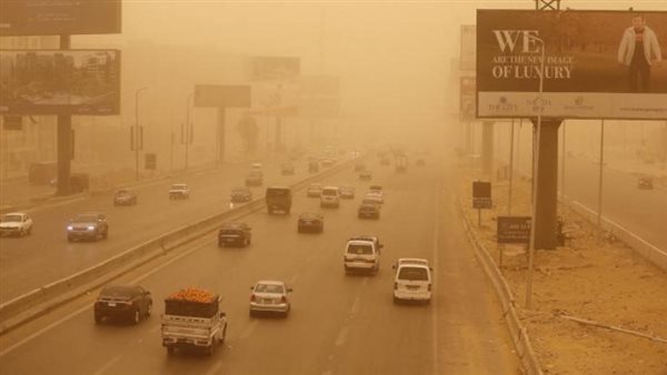 عاصفة ترابية