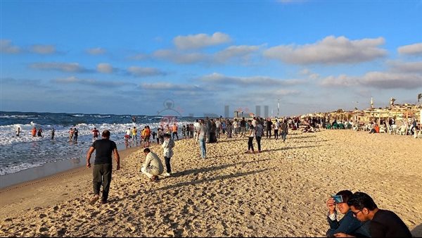 شاطئ بورسعيد- تعبيرية