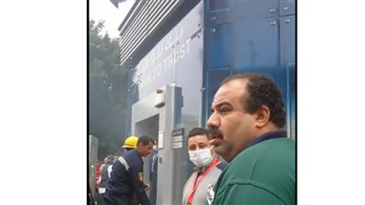 اندلاع حريق بجوار أحد البنوك بالدقي