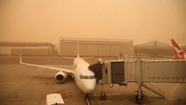 مطار الكويت 