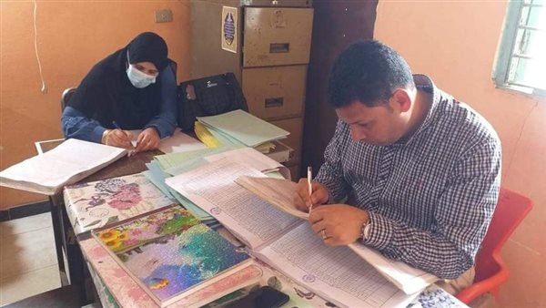 مراجعة سجلات الحضور