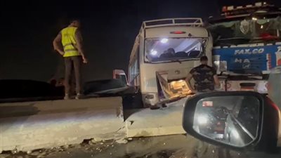 إصابة 4 أشخاص في تصادم سيارتين بزراعي سوهاج الشرقي