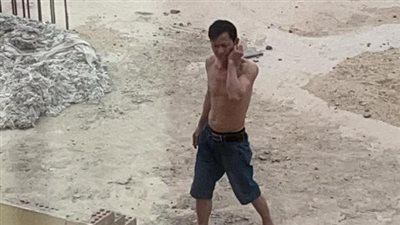 لم يرحما صراخه.. سيدة تستغيث بالمسؤولين بعد ضرب آسيويين كلب حتى الموت بالقاهرة الجديدة