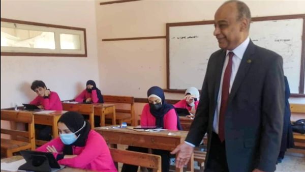 لجنة امتحانات