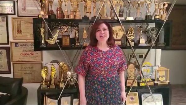 إلهام شاهين 