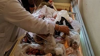 ضبط لحوم وعبوات غذائية منتهية الصلاحية خلال حملات تموينية بالبحيرة