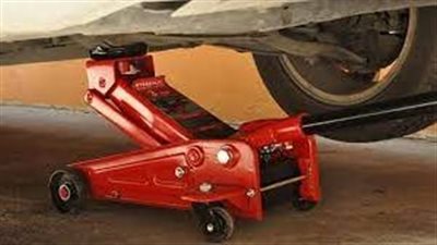 أنواع كوريك رفع السيارة ونصائح للمبتدئين حول كيفية استعماله 