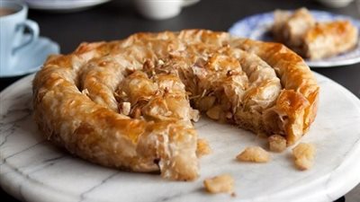 طريقة عمل كيكة الجلاش بالصور خطوة بخطوة - فيديو