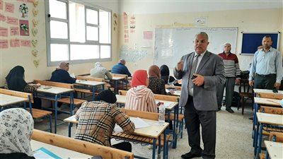 بدء امتحان اللغة الأجنبية الأولى لطلاب الشهادة الثانوية | بث مباشر 